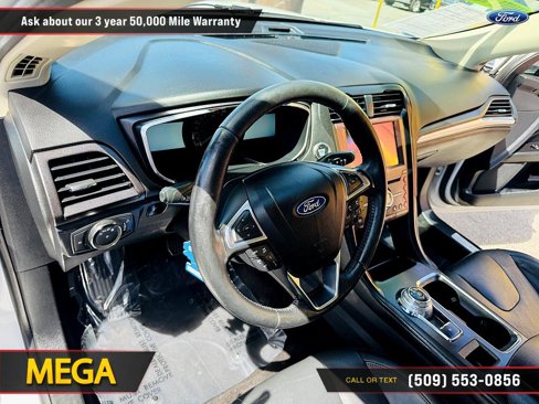 Used 2020 Ford Fusion Titanium image 21