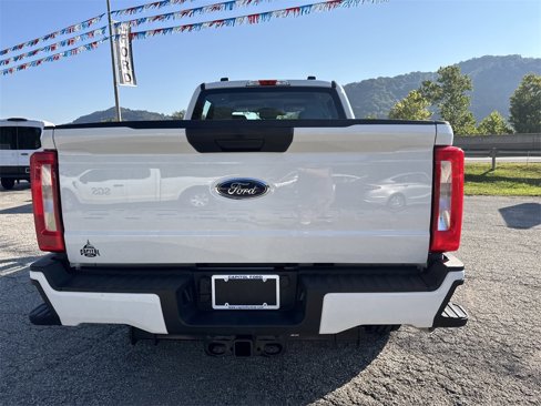 New 2026 Ford F250 XL image 5