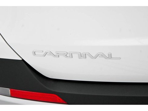 New 2026 Kia Carnival EX image 40