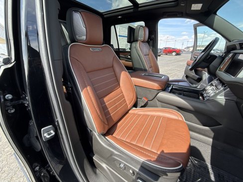 Certified 2023 GMC Yukon Denali Ultimate image 27