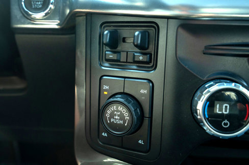 Used 2021 Ford F150 Lariat w/ Equipment Group 502A High image 34