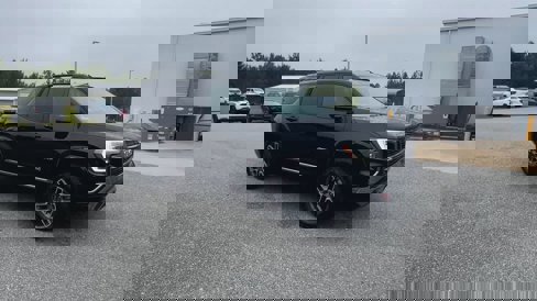 New 2026 GMC Terrain AT4 w/ Technology Package II image 2