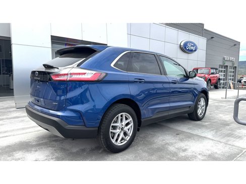 Used 2024 Ford Edge SEL image 7