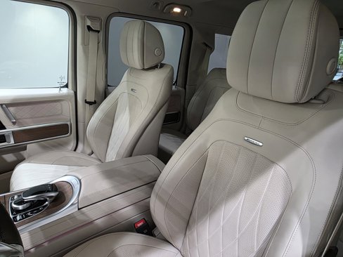 Used 2024 Mercedes-Benz G 63 AMG 4MATIC image 8