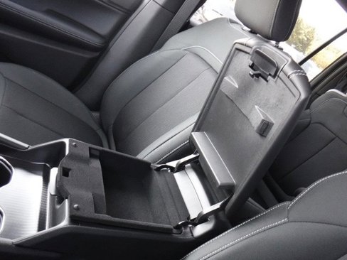 New 2025 Jeep Grand Cherokee L Laredo image 16