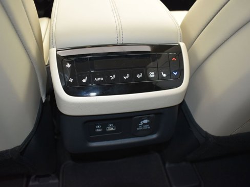 New 2025 INFINITI QX60 Sensory w/ Vision Package image 21