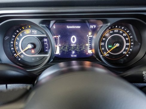 New 2025 Jeep Wrangler Unlimited Rubicon image 18