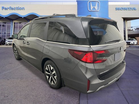 New 2026 Honda Odyssey EX-L image 3