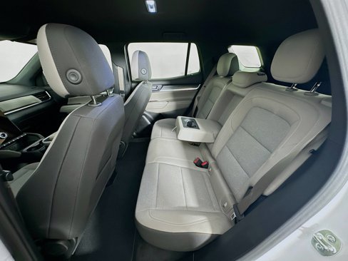 Used 2025 GMC Terrain Elevation image 28