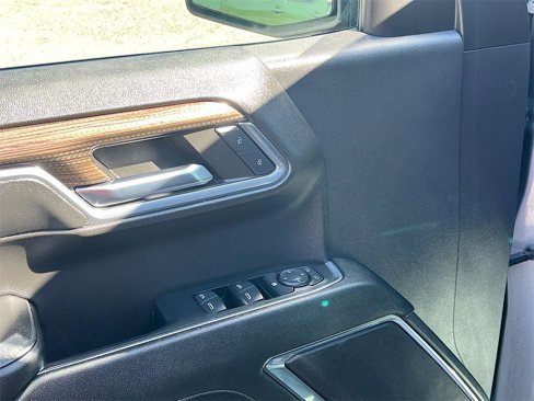 Used 2024 Chevrolet Silverado 1500 RST w/ Z71 Off-Road Package image 17