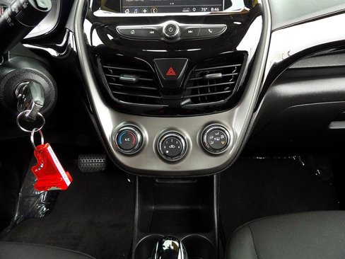 Used 2021 Chevrolet Spark LT image 21