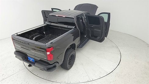 Used 2021 Chevrolet Silverado 1500 LT Trail Boss w/ Convenience Package II image 15