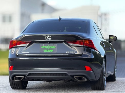 Used 2020 Lexus IS 300 F Sport image 9