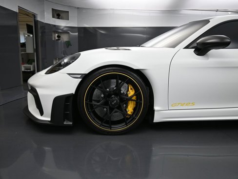 Certified 2024 Porsche 718 Cayman GT4 RS image 18