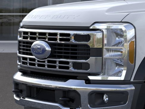 New 2026 Ford F550 4x4 Regular Cab Super Duty image 17
