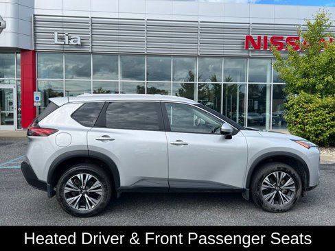 Used 2023 Nissan Rogue SV w/ SV Premium B Package image 16
