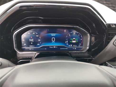 Used 2024 Chevrolet Silverado 3500 High Country image 23