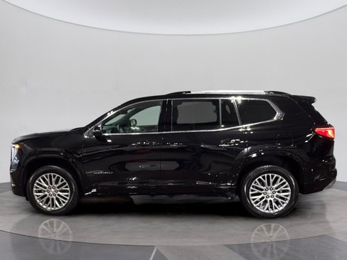 New 2026 GMC Acadia Denali w/ LPO, Floor Liner Package image 2