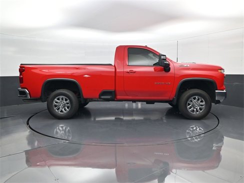 Used 2024 Chevrolet Silverado 3500 LT w/ Convenience Package image 4