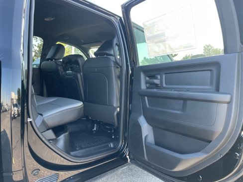 New 2026 RAM 2500 Tradesman w/ Chrome Appearance Group image 29