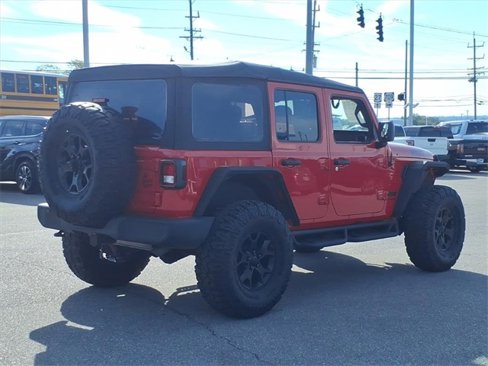 Used 2021 Jeep Wrangler Unlimited Sport image 6