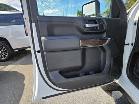 Used 2021 GMC Sierra 2500 SLE w/ SLE Value Package; image 8