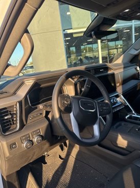 Used 2025 GMC Sierra 2500 Denali w/ Denali Reserve Package image 17