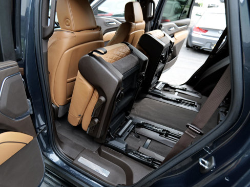 Used 2022 Cadillac Escalade Premium Luxury image 53