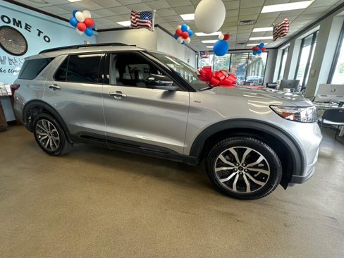 Used 2022 Ford Explorer ST-Line image 13