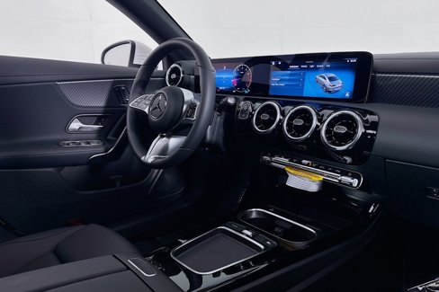 New 2026 Mercedes-Benz CLA 250 4MATIC image 15