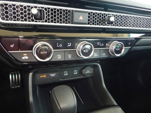 Used 2025 Honda Civic Sport Touring image 26