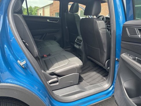 New 2025 Volkswagen Atlas Cross Sport SEL R-Line image 22