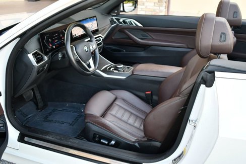 Used 2024 BMW 430i Convertible w/ Premium Package image 14