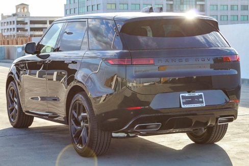 New 2024 Land Rover Range Rover Sport Dynamic SE image 7