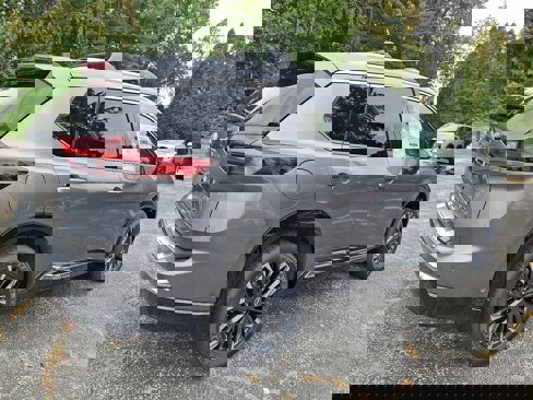 New 2026 Nissan Rogue Platinum image 4