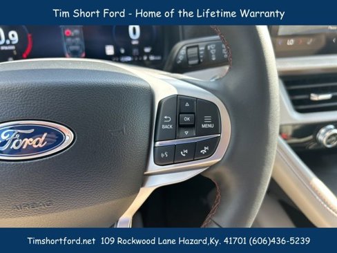New 2025 Ford Explorer Active image 17