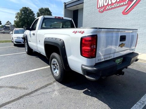 Used 2018 Chevrolet Silverado 1500 W/T w/ Snow Plow Prep Package image 7