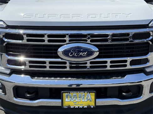 New 2025 Ford F550 4x4 SuperCab Super Duty image 38