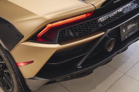 Used 2024 Lamborghini Huracan Sterrato image 48