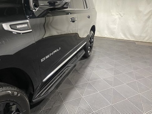 Used 2024 GMC Yukon Denali image 35