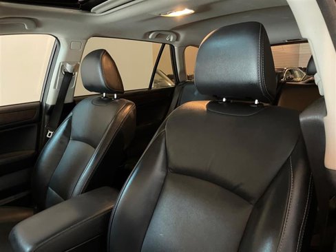 Used 2017 Subaru Outback 3.6R Limited image 70