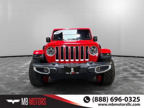 Used 2023 Jeep Wrangler Sahara w/ Cold Weather Group image 10