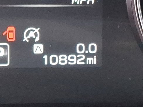 Certified 2025 Subaru Outback Premium w/ Popular Package #1A image 19