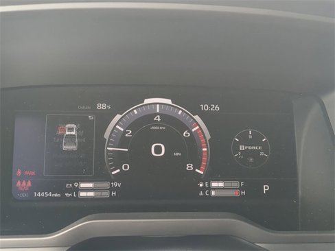 Used 2024 Toyota Tundra Platinum image 14