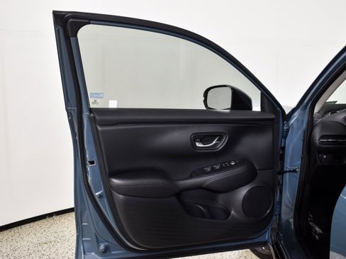 Used 2025 Honda HR-V EX-L image 13