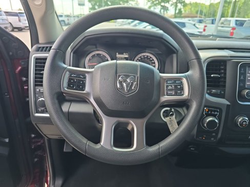 Used 2024 RAM 1500 Classic SLT image 11