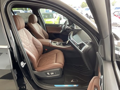 New 2026 BMW X5 sDrive40i image 22