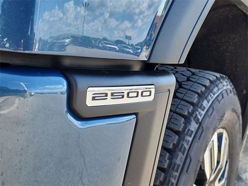 New 2026 GMC Sierra 2500 Denali Ultimate image 13