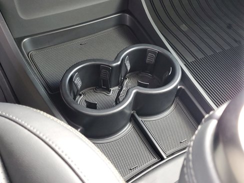 Used 2022 Rivian R1T Launch Edition image 26