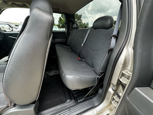 Used 2007 Chevrolet Silverado 1500 W/T image 33